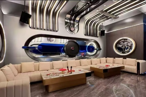 郑州豫都汇KTV招聘礼仪模特,加入团队推动职业更上台阶