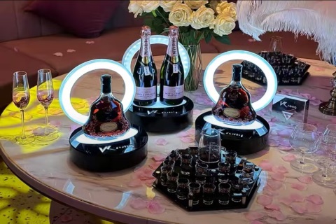 郑州夜场招聘兼职礼仪,商务素场直招,模特促销员等你来